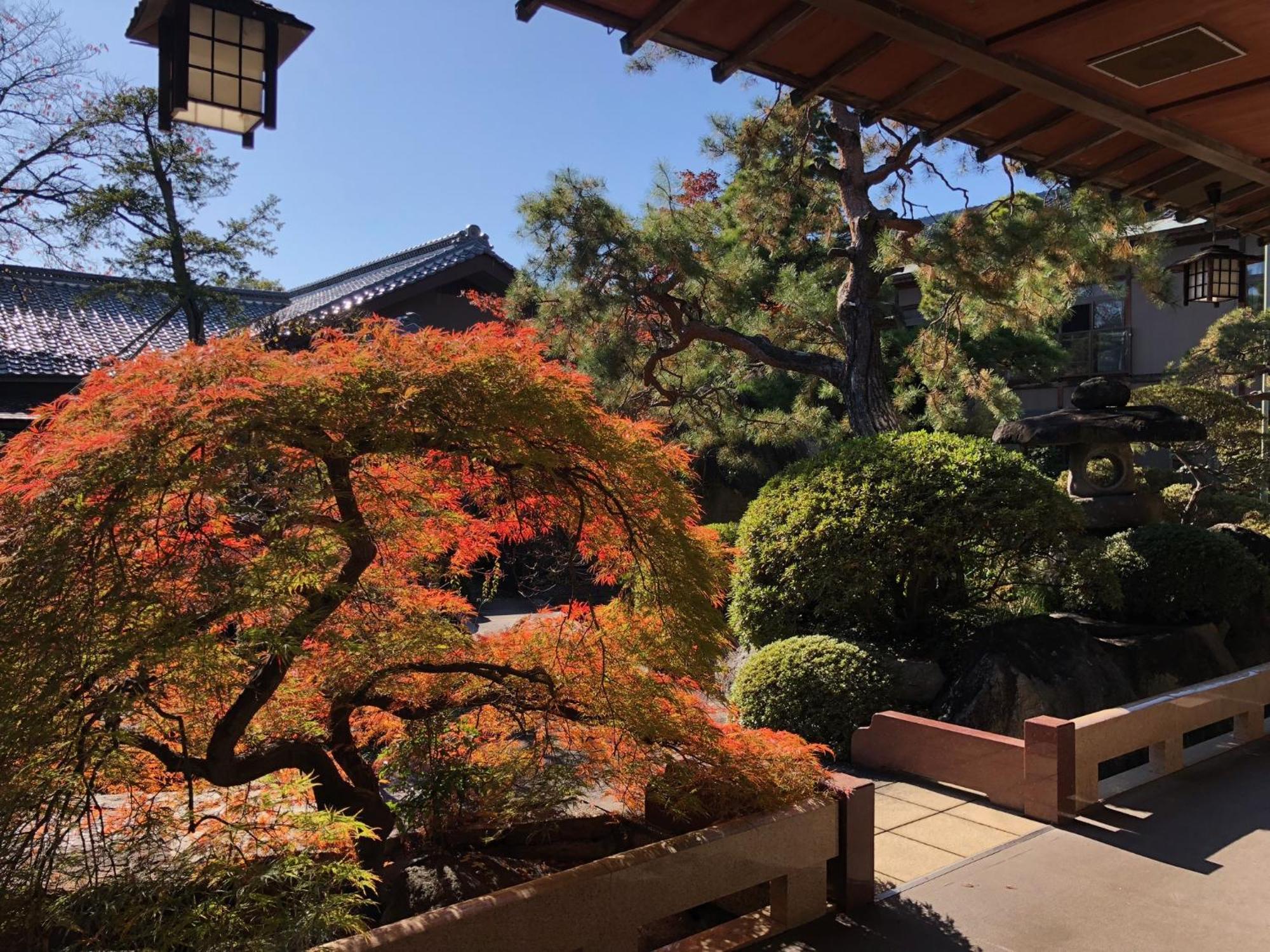 Beautiful Japanese Garden Kagetsu Hotel Fuefuki Exterior photo